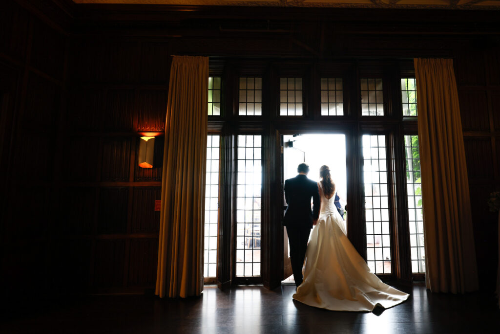 photographing luxury high end weddings